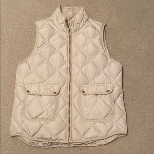 Woolrich Quilted Light Beige Vest size large.